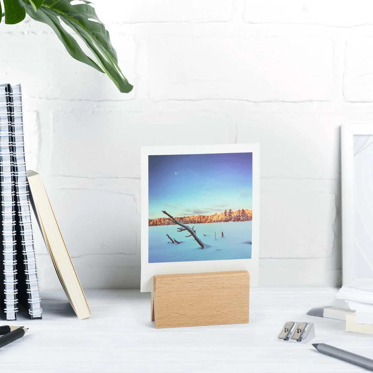 Miniature Magnetic Frame - Image 4